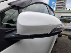 トヨタ　アクア サムネイル5